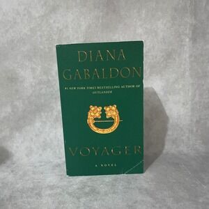 Diana Gabaldon Voyager Outlander Mass Market Paperback Green Book 3